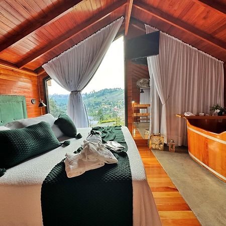 Capanna Del Vale - Um Refugio No Vale Dos Vinhedos Com Experiencia Exclusiva De Degustacao Na Vinicola Dom Candido เบงโต กองซัลเวส ภายนอก รูปภาพ