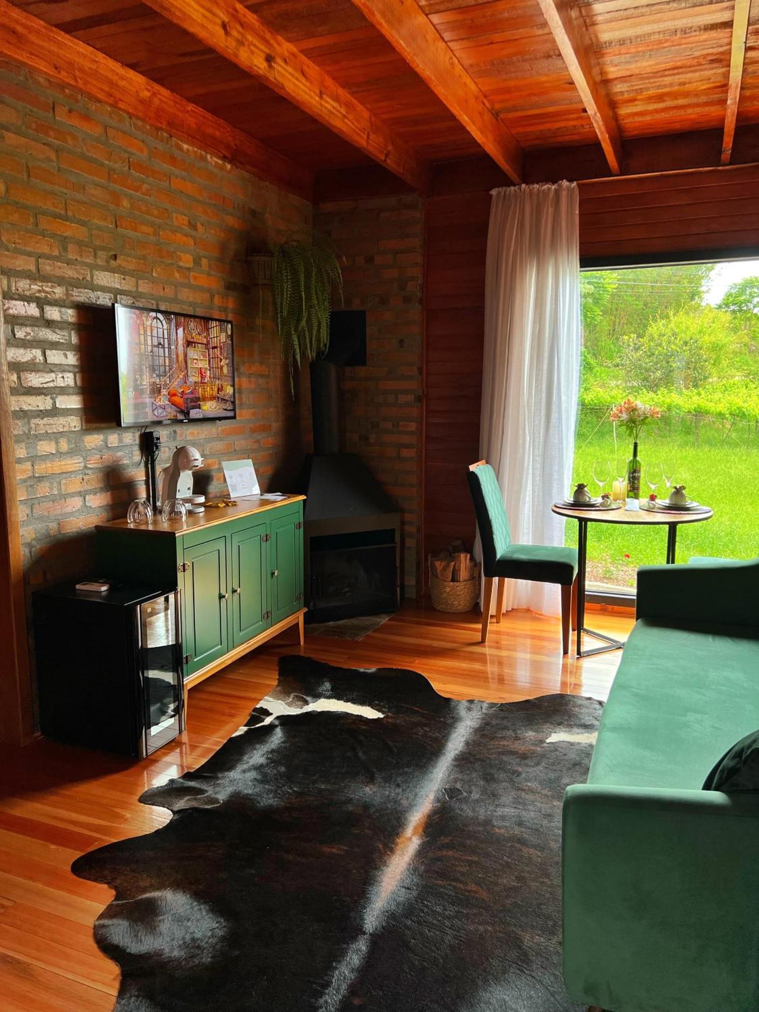 Capanna Del Vale - Um Refugio No Vale Dos Vinhedos Com Experiencia Exclusiva De Degustacao Na Vinicola Dom Candido เบงโต กองซัลเวส ภายนอก รูปภาพ