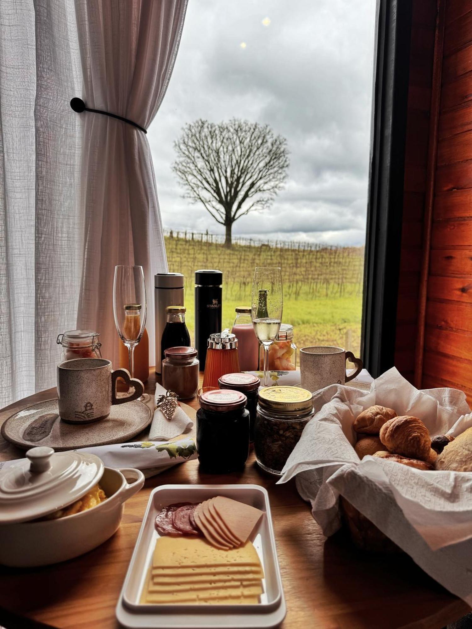 Capanna Del Vale - Um Refugio No Vale Dos Vinhedos Com Experiencia Exclusiva De Degustacao Na Vinicola Dom Candido เบงโต กองซัลเวส ภายนอก รูปภาพ